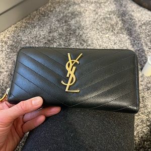Authentic Yves Saint Laurent Zippy Wallet